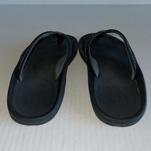 Olukai Black Hokua Flip Flop Sandals - Picture 7 of 11